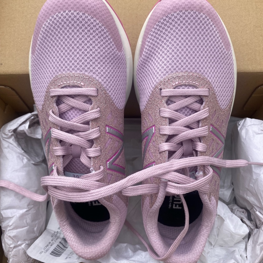 NEW New Balance Pink Sneakers Size 3US